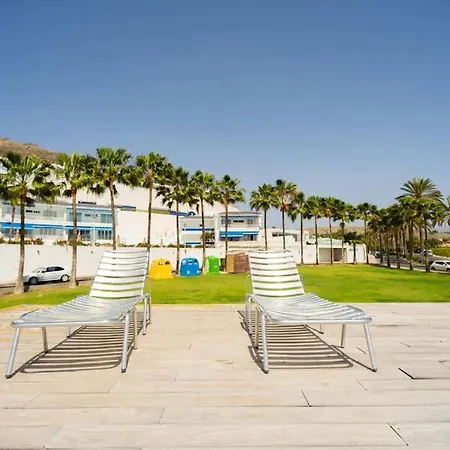 Fabulous , Wifi, Swimming Pool And 度假居 帕斯托布兰克