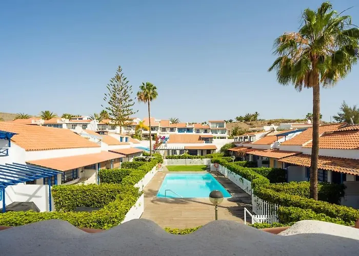 Semesterbostad Fabulous , Wifi, Swimming Pool And *