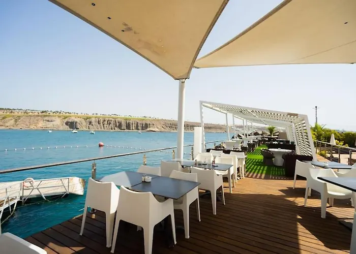 Fabulous , Wifi, Swimming Pool And