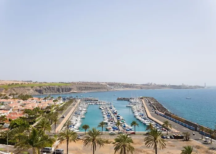 Fabulous , Wifi, Swimming Pool And